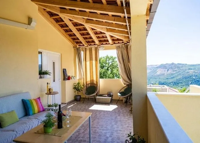 With Parking Space Buici, - 24565 *