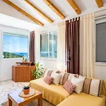 Apartament With Parking Space Buici, - 24565 *