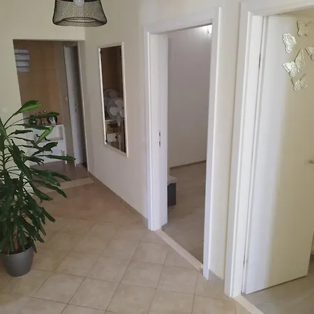 With Parking Space Buici, - 24565 * Дубровник