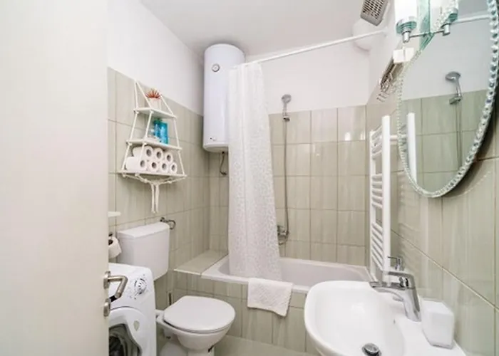 아파트 With Parking Space Buici, - 24565